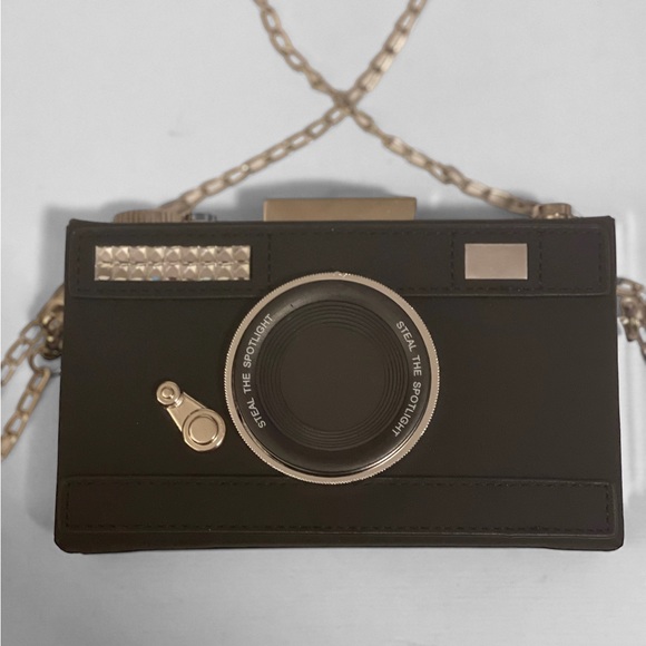 Stylish Camera Style Handbag , Clutch - Picture 4 of 10